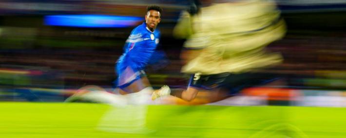 巴塞罗那53场进球(qiú)纪錄(lù)终结！切尔西3-0完胜震撼欧冠