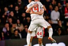 欧冠(guān)巅峰对决：拜仁2-1逆转巴黎，迪亚斯双响铸就经典，欧冠(guān)格局再迎变数