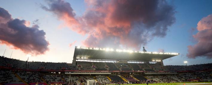 巴塞(sāi)罗那與(yǔ)法兰克福的欧冠(guān)对决：VIP门票已售，球迷文化與(yǔ)安全措施详解