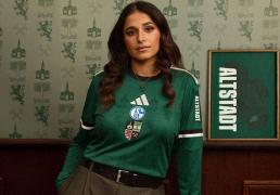 沙尔克04队发布特别版球衣(yī)