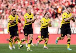 欧冠1/8决赛次回合：亚特蘭(lán)大 vs 多特蒙德