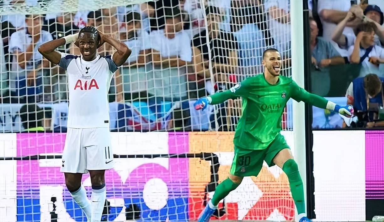 欧冠(guān)夺冠(guān)赔率TOP10:卫冕冠(guān)军仅第(dì)三,皇马不及(jí)枪手,巴萨红军领跑