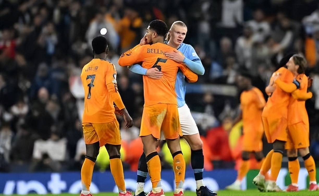 欧冠(guān)夺冠(guān)赔率TOP10:卫冕冠(guān)军仅第(dì)三,皇马不及(jí)枪手,巴萨红军领跑