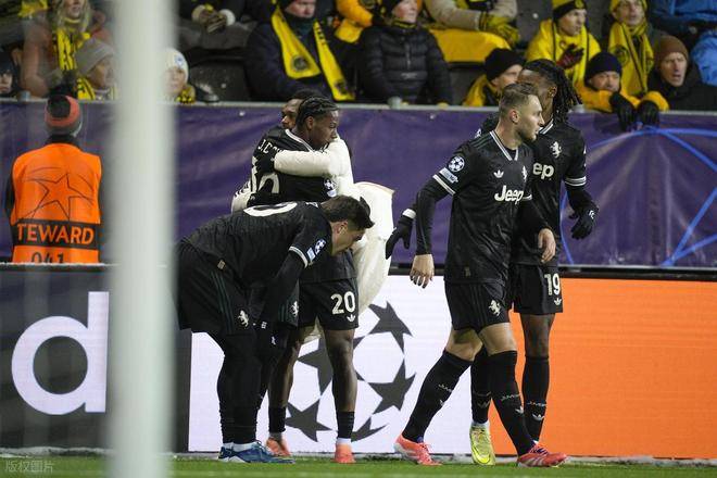 尤(yóu)文图斯欧冠首勝(shèng)，戴维补时絕(jué)杀，奥彭达首球，伊尔迪兹策动三球