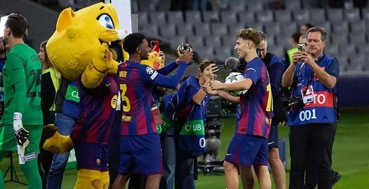 巴萨国家(jiā)德比(bǐ)前玩火(huǒ)！欧冠6比(bǐ)1隐忧现