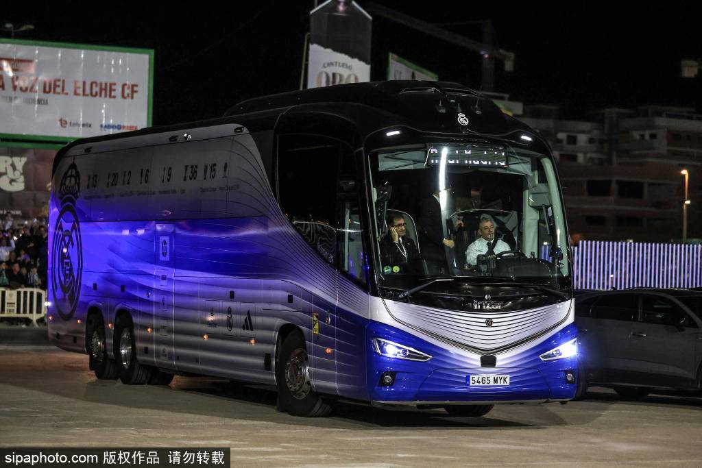 西班牙球队的欧冠晋级之路：皇马巴萨如何破局？