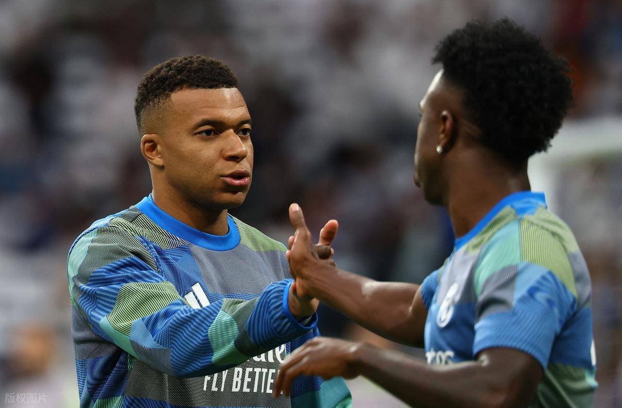 本澤(zé)马:姆巴珮(pèi)能不断进球,想赢得欧冠需要维尼修斯的配合!