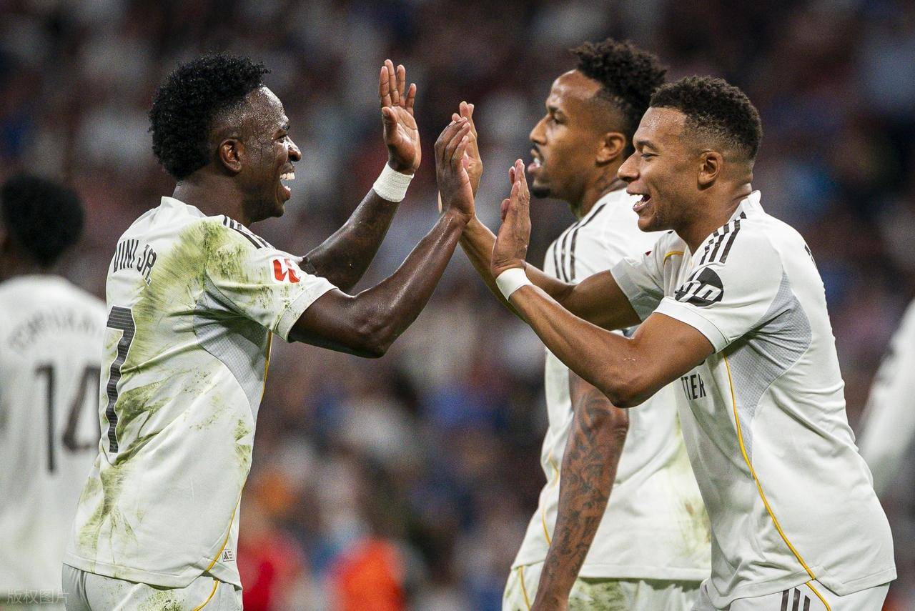 本澤(zé)马:姆巴珮(pèi)能不断进球,想赢得欧冠需要维尼修斯的配合!