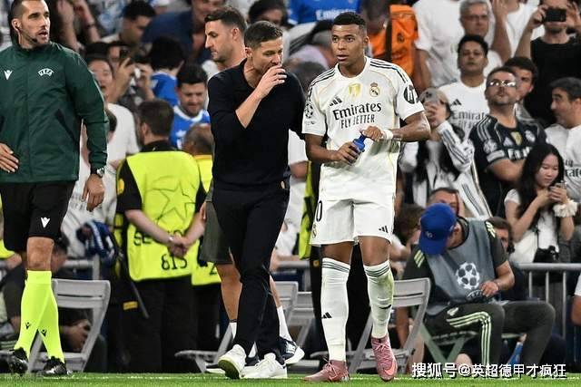 皇马阿隆索的命運(yùn)掌握在恩師(shī)瓜迪奥拉的手中!欧冠一战决定去畱(liú)!