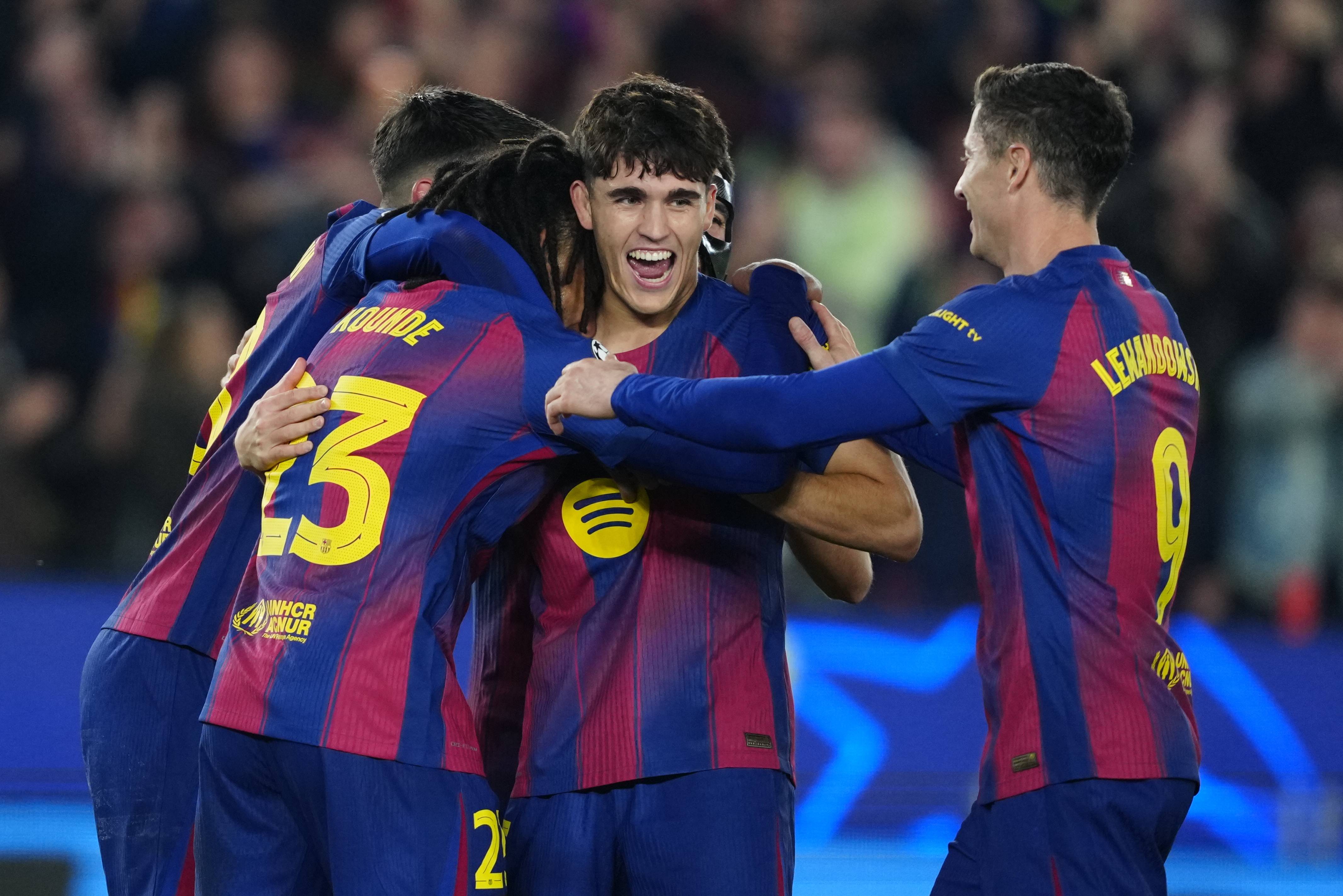 (外(wài)代二线)足球——欧冠(guān)联赛:巴萨胜法兰克福