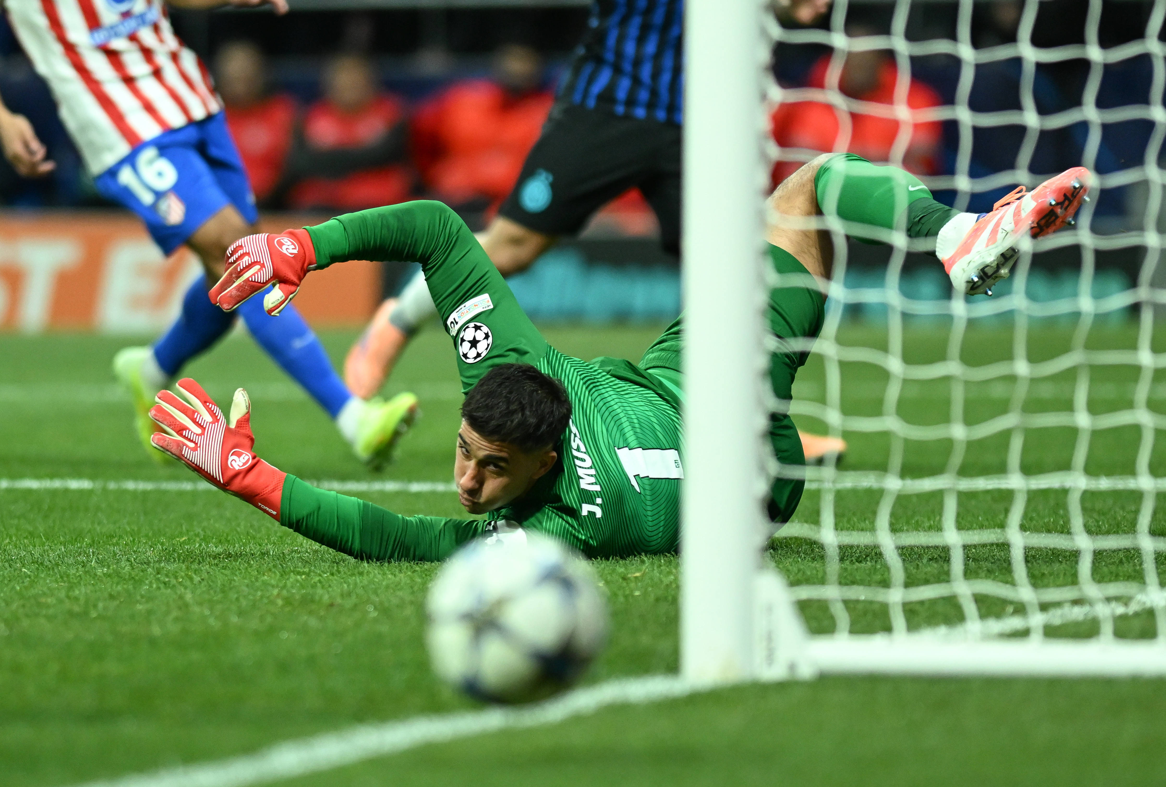 (体育)足球(qiú)——欧冠(guān):马德里竞技胜国际米兰