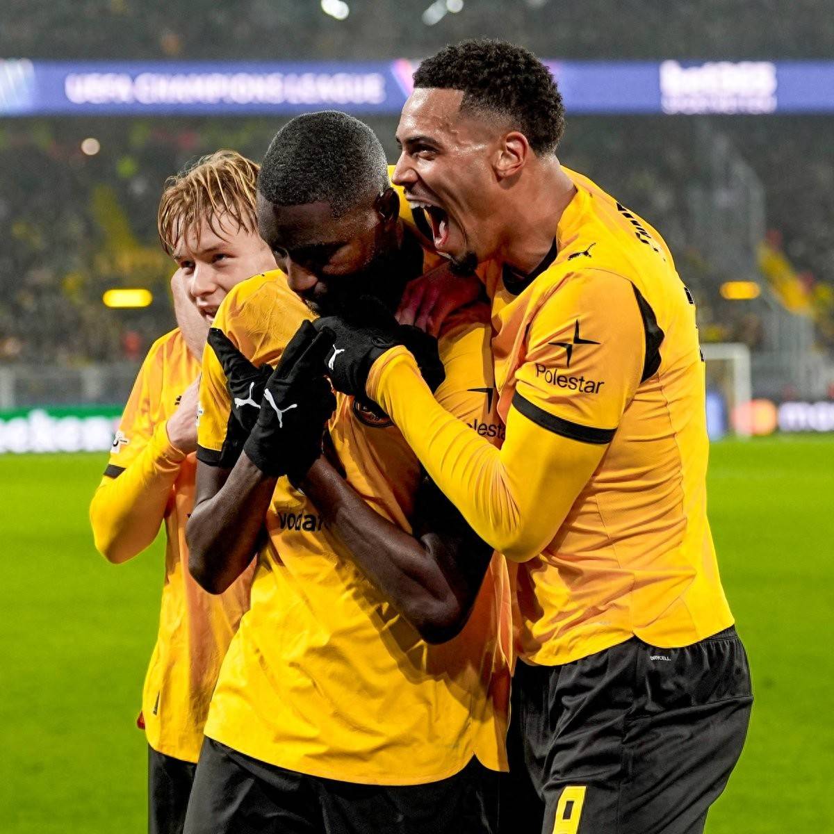 吉拉西多特生涯欧冠已(yǐ)打入15球,队史(shǐ)仅次于罗伊斯和莱万