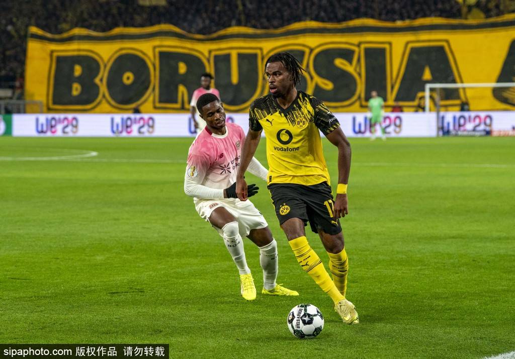 罗伊斯转型新挑戰(zhàn):从球场到荧幕,解说多特蒙德的歐(ōu)冠之旅