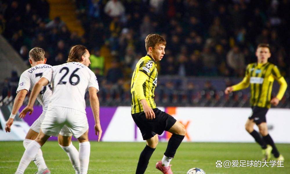 凱(kǎi)拉特在欧冠越挣扎，凱(kǎi)尔特人(rén)和罗杰斯的处境就(jiù)越难堪