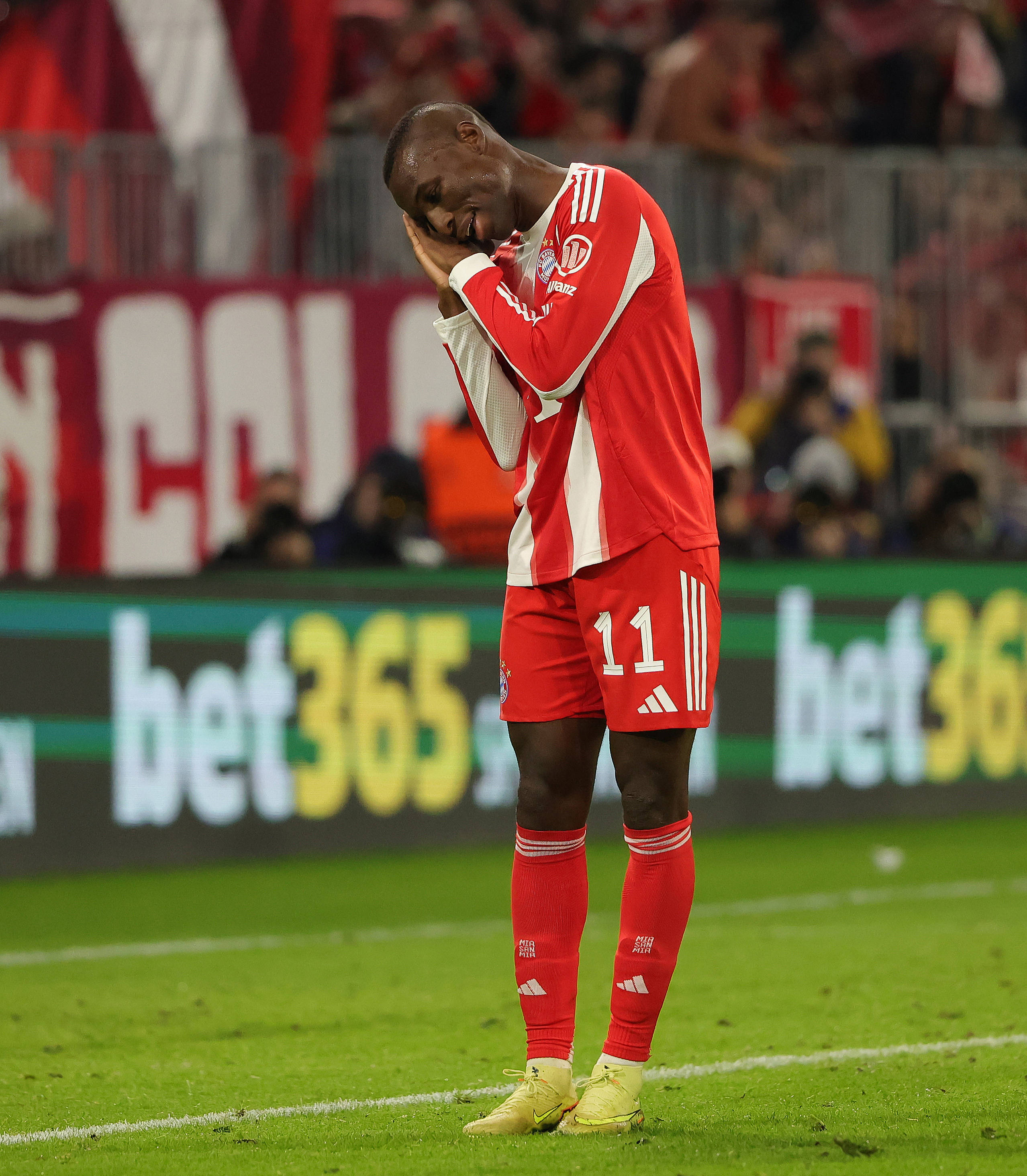 （体育）足球(qiú)——欧冠：拜仁胜布鲁日(rì)