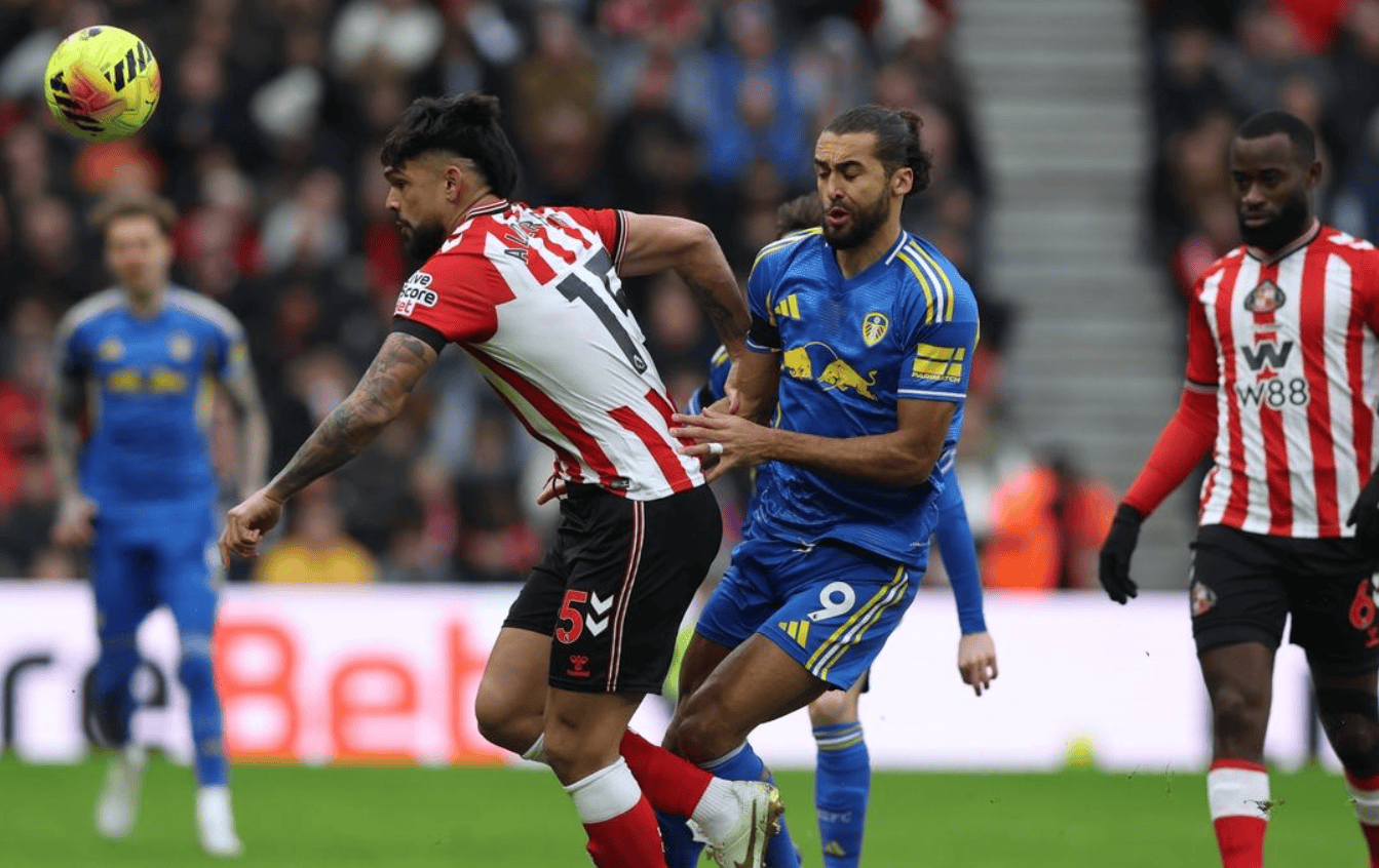 英超黑马掉链子(zi),丢掉2分(fēn),只落后曼联1分(fēn),距離(lí)欧冠区4分(fēn)