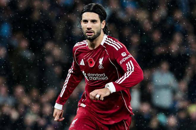 争议判罚让齐沃沉默！利物(wù)浦绝杀點(diǎn)球(qiú)遭(zāo)炮轰，歐(ōu)冠出(chū)线形势大乱