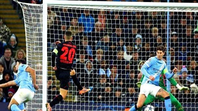 欧冠轮換(huàn)陣(zhèn)容连吞败仗，曼城0比2不敌药厂