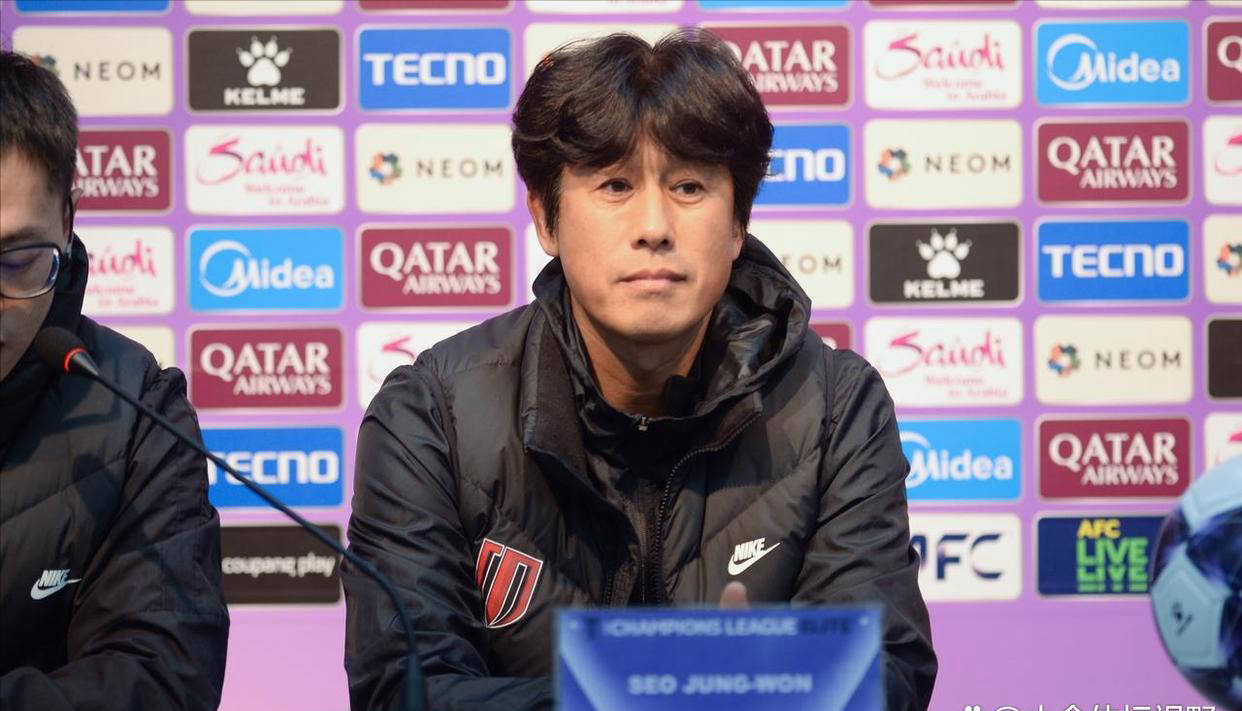 成都蓉城客場(chǎng)与首尔FC闷平，费利佩进球被取消、罗慕(mù)洛受伤退場(chǎng)