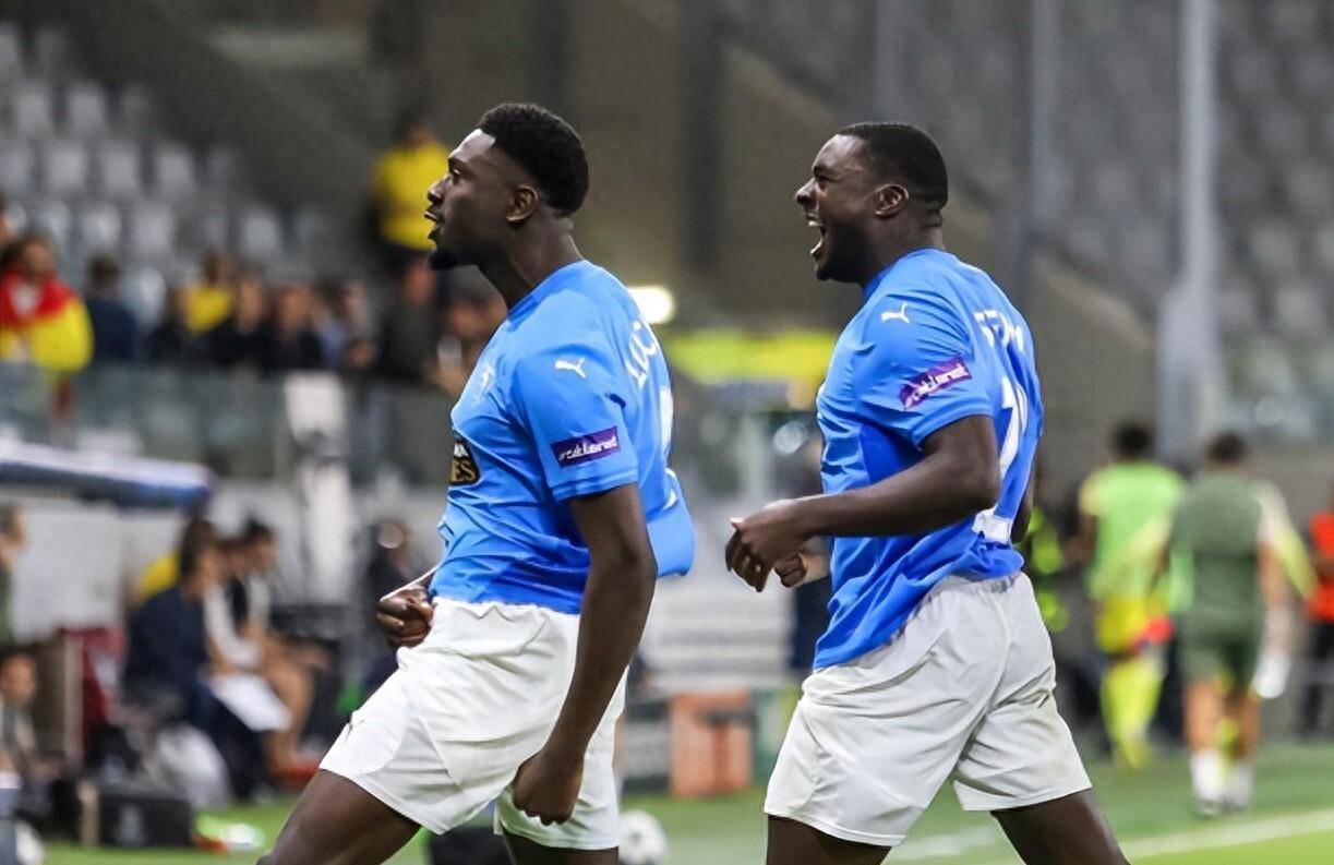 欧冠史詩(shī)一夜!3.7萬(wàn)人口小城炸了!队史首胜+縂(zǒng)奖金2460萬(wàn)