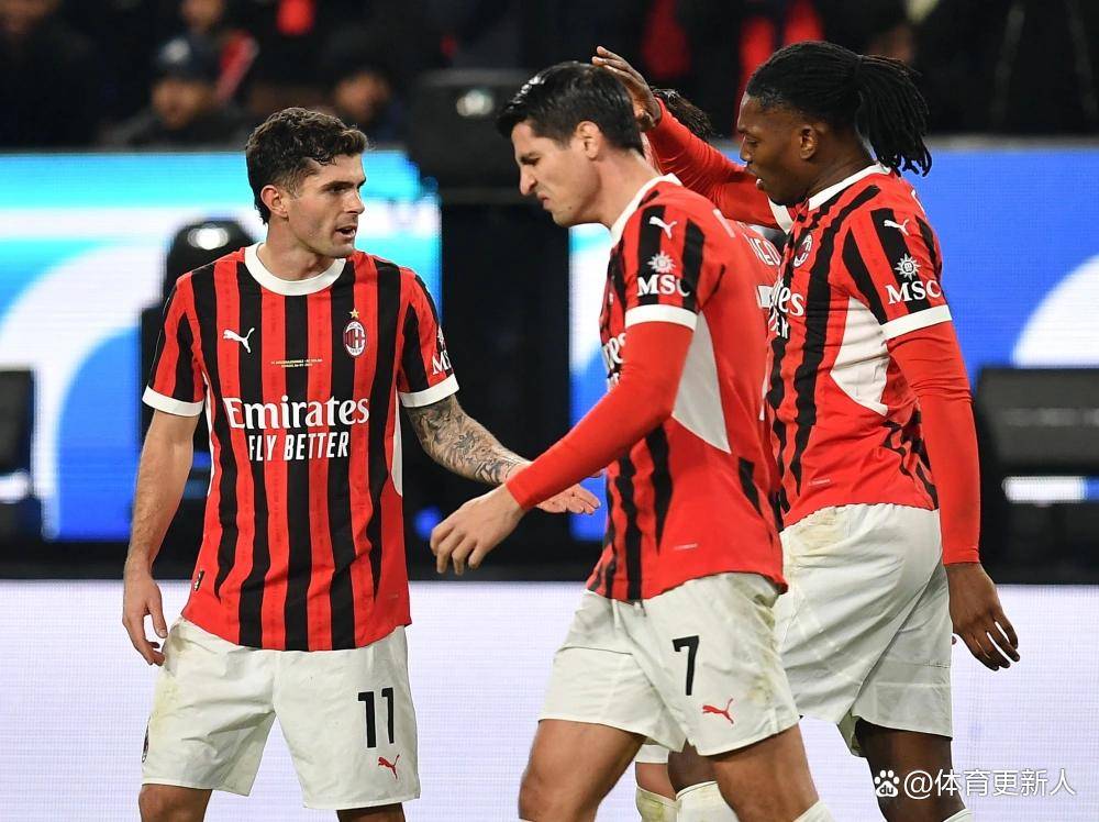 曼联4-1大(dà)胜狼(láng)队，积分追平(píng)切尔西逼(bī)近欧冠(guān)區(qū)，目标打进欧冠(guān)！