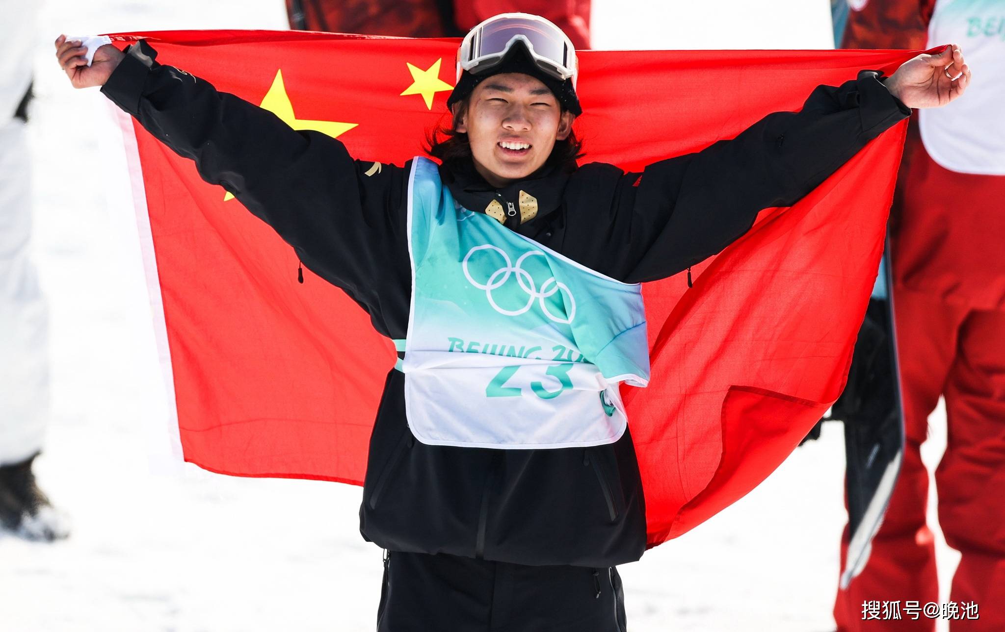 今日(rì)！CCTV5直播苏翊鸣出战米兰冬奥会，网络转歐(ōu)冠+中超冠军上海(hǎi)海(hǎi)港出战亚冠